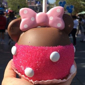 Meet your Posher, Ngoc